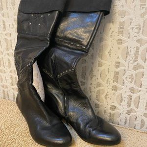 Nine West Black Leather Boots With Silver Stud and Cutout Details 8M Like New!